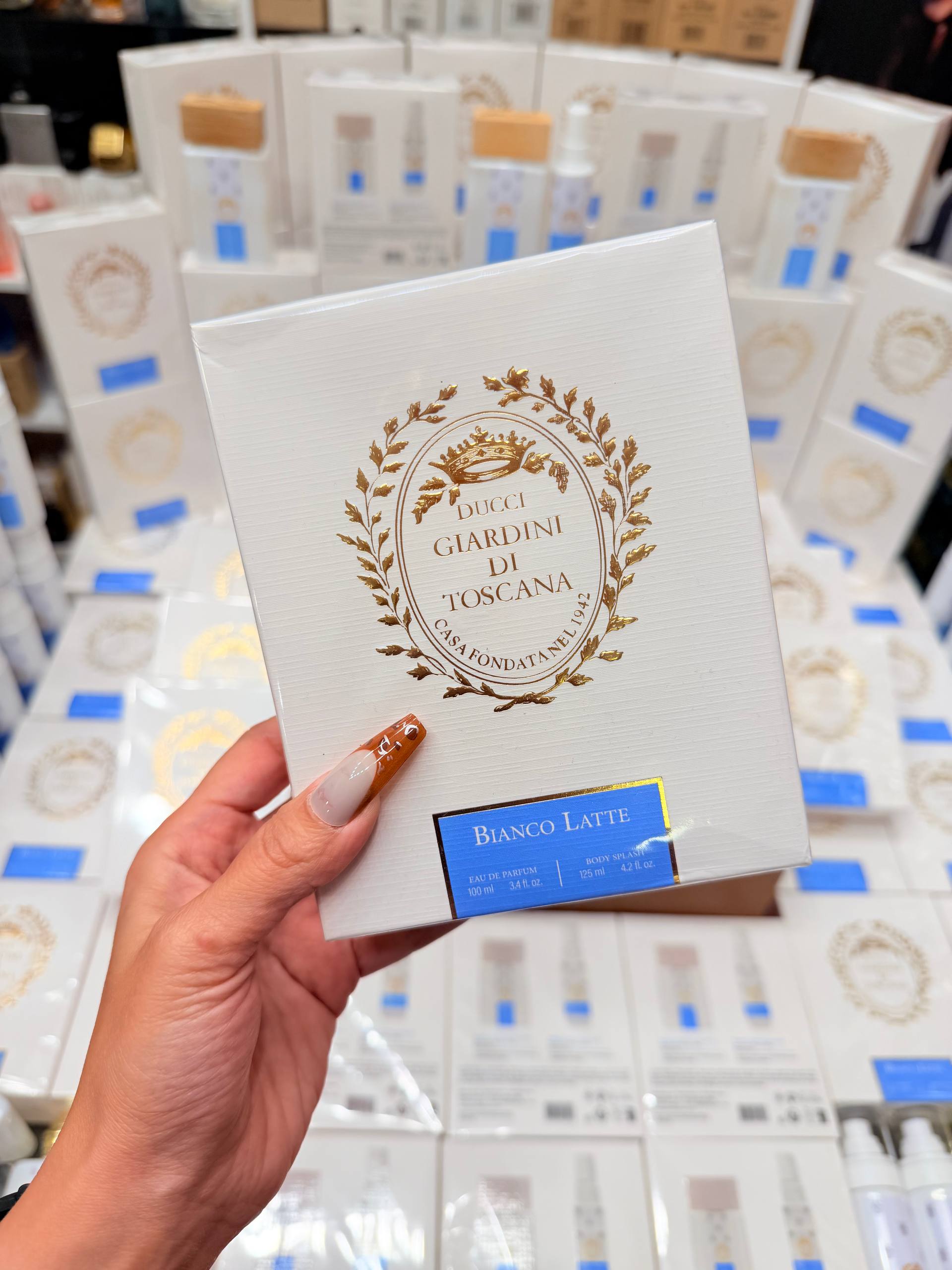 Bianco Latte Gift Box - Image 3